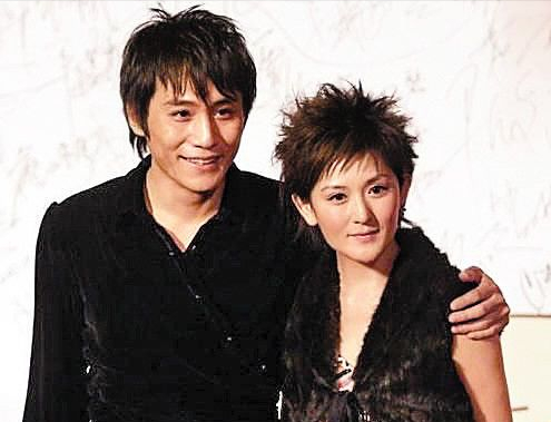 明明曾經相愛,最後卻還是分開!這5對明星,個個都是“意難平” 明明曾經相愛,最後卻還是分開!這5對明星,個個都是“意難平”