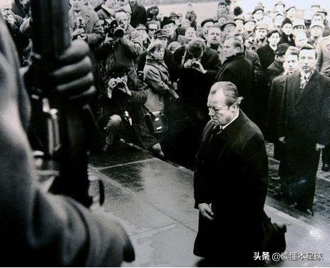 東德要獨立，西德要挽留，德國統一卻突如其來