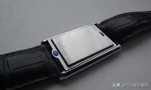 經典永不褪色：矩形表的美