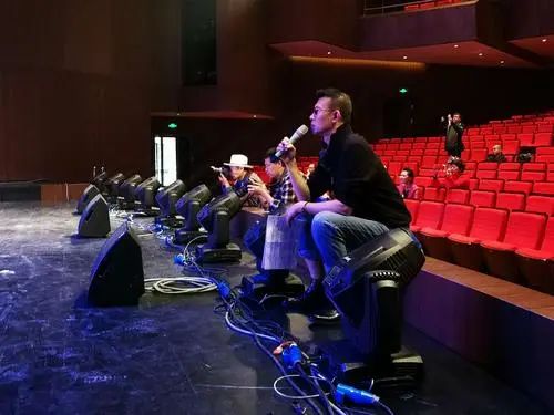 八大男神之—顏值與才華並存的國際超模