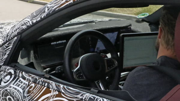 2022款寶馬M2雙門轎跑即將推出 – M家族的入門車型並不弱