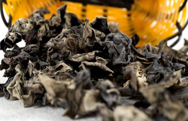 黑木耳好吃，別直接焯水燙熟，教你正確的方法，又香又爽口