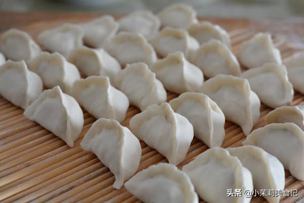 大年初五吃餃子，葷餡素餡有講究，牢記3要1不要，破五吃出好彩頭