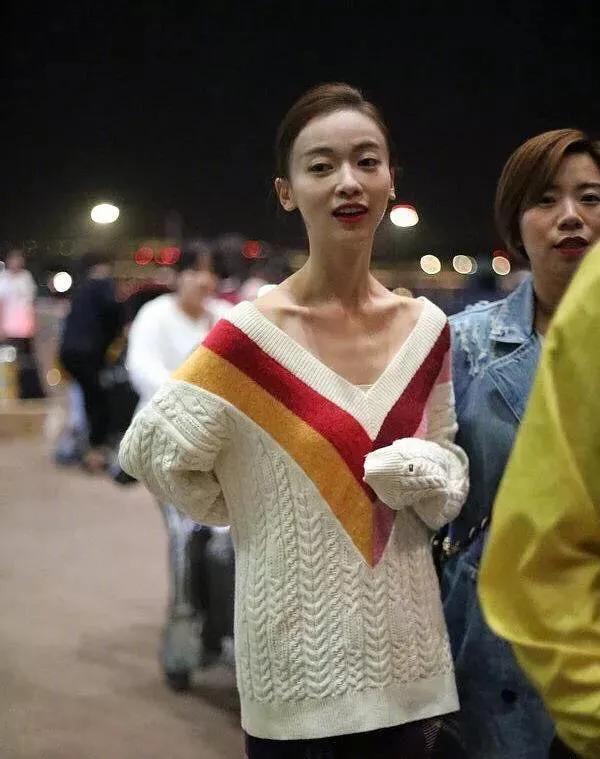 這些瘦成“骷髏”的女星，簡直就是行走的紙片人