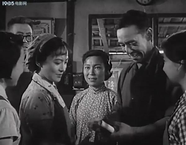 老電影（0536）《向陽花開》天馬電影製片廠（1960）電影劇照欣賞