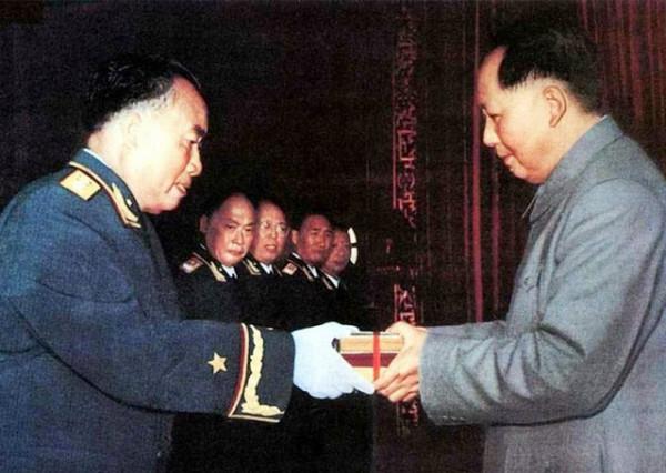 當年，湖南一“老百姓”接到通知，到北京出席授銜，成為開國中將
