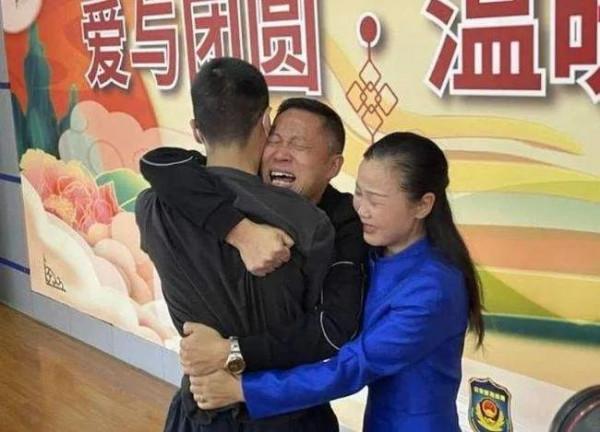 娃差點被搶走，人販子離我們太近了