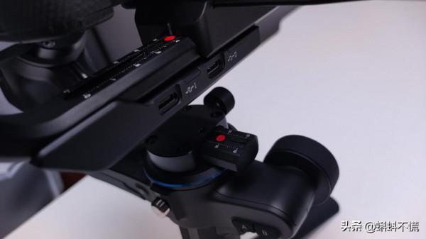 飛宇新品《蠍子》上手體驗測評,操控簡單易上手的專業相機穩定器 飛宇新品《蠍子》上手體驗測評,操控簡單易上手的專業相機穩定器