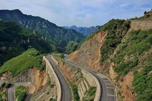 公路之旅！秋意濃，房山紅 | 快來解鎖貫穿美景的靈魂公路