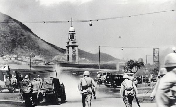 孔令偉：為了給狗騰位置，將國民黨元老趕下飛機，還多次開車撞人