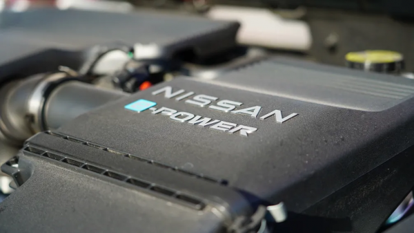 銷量No.1家轎出新:百公里不到4個油,雷凌卡羅拉壓力大 銷量No.1家轎出新:百公里不到4個油,雷凌卡羅拉壓力大