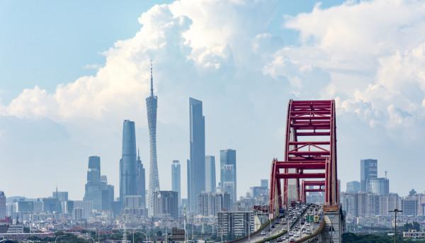 廣州一手房價格也跌了，中介過緊日子上街攬客，剛需買家苦惱“潛規則”