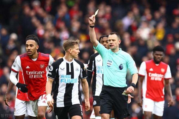 奧巴梅楊轉會倒計時開始，已經不和一線隊訓練，有報價隨時成交