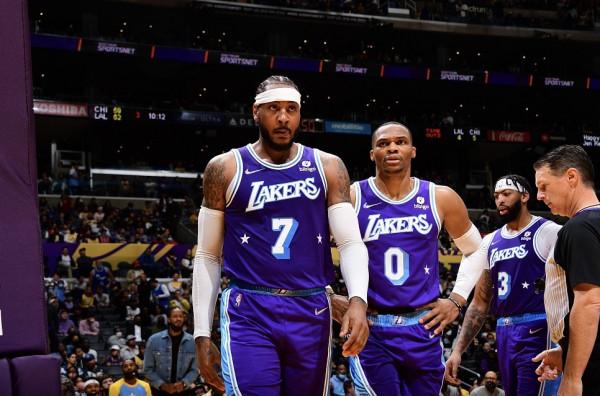 底薪加盟湖人，卻成第三巨頭！呼叫詹姆斯迴歸，你需要合格組織者