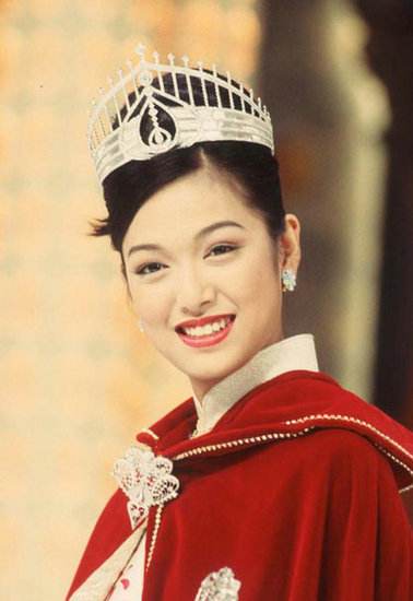 44歲香港小姐李珊珊此生只有一段情,和錢嘉樂分開以後,至今未婚 44歲香港小姐李珊珊此生只有一段情,和錢嘉樂分開以後,至今未婚