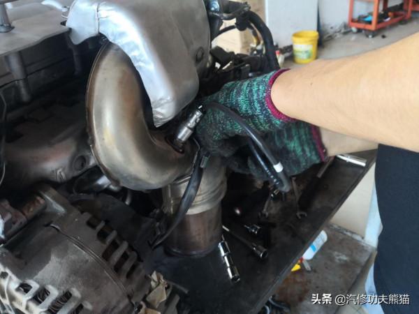 大眾高爾夫1.4T差點開報廢，燒機油、燒防凍液、缺缸大修一次解決