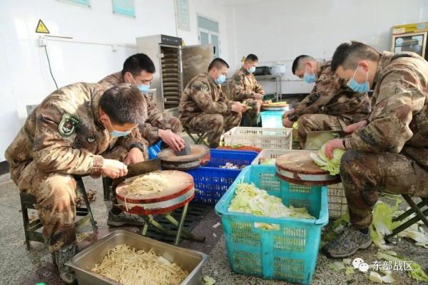 關注|這個元旦佳節,兵哥兵妹不一樣的開啟方式 關注|這個元旦佳節,兵哥兵妹不一樣的開啟方式