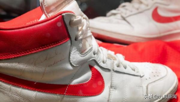 喬丹一雙球鞋拍出147萬美元創下最高紀錄 曾為1984年新秀賽季戰靴