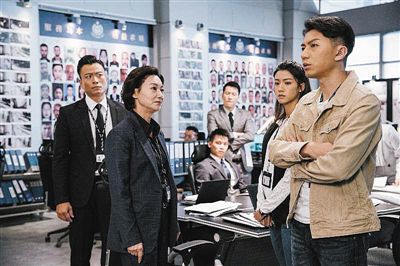 從收視冠軍看TVB興衰史，盤點1992—2021年TVB年冠，差距就出來了