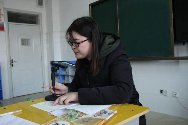 無&OpenCurlyDoubleQuote;生&rdquo;教學，有聲課堂，學生在家，教師在&OpenCurlyDoubleQuote;堂&rdquo;