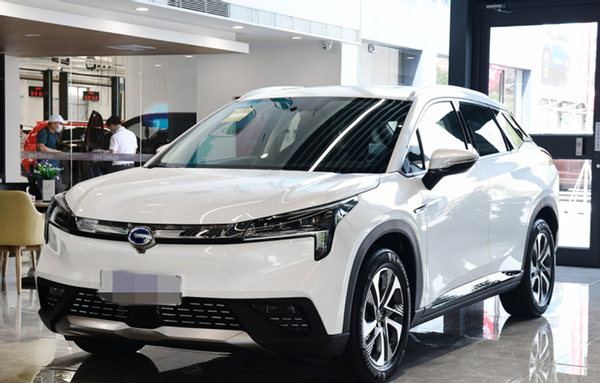 續航和配置都要,30萬純電SUV選誰更合適? 續航和配置都要,30萬純電SUV選誰更合適?