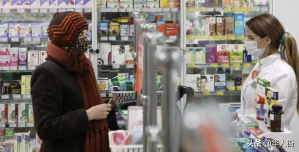 法國日增9.8萬！政府可能下月不要求坐地鐵戴口罩