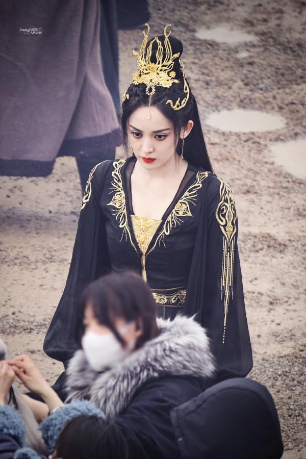 娜扎《雪鷹領主》新造型爆出