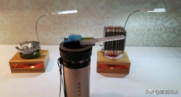 小學生髮明不用電暖光檯燈，送給防疫工作人員，節能環保又暖心