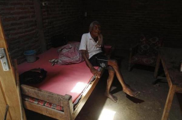 印尼146歲長壽老人自行絕食離世，老人：相對孤獨，死亡不算什麼