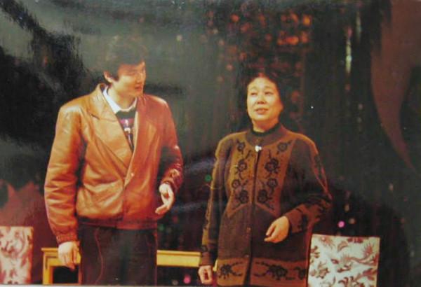 孫松:演《渴望》成名後卻沒戲拍了,與演員妻子相愛卻有遺憾 孫松:演《渴望》成名後卻沒戲拍了,與演員妻子相愛卻有遺憾