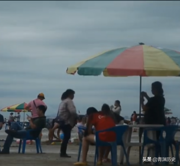 廣西女子20年賺三千萬，弟弟要三百萬未果，父親：不給斷絕關係