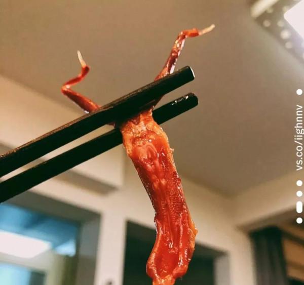 你有哪些買了又買吃了又吃的零食推薦？