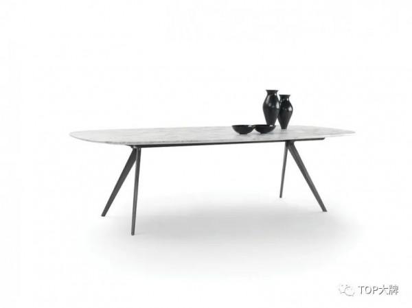 ​Flexform 2021室內系列：意式優雅的生活美學