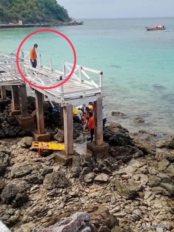 泰國閣蘭島網紅人行橋斷裂 致4人受傷