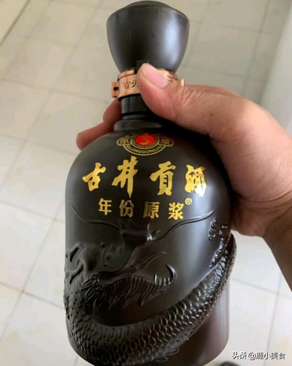 推薦9款“中低端”的濃香型白酒,價效比高,經典好喝又不貴 推薦9款“中低端”的濃香型白酒,價效比高,經典好喝又不貴