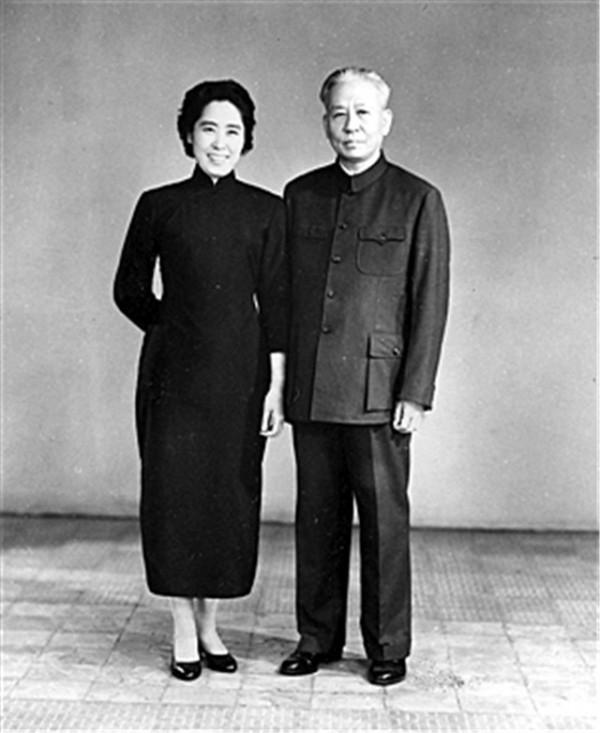 劉少奇夫人王光美的四個哥哥都擔任過何職? 劉少奇夫人王光美的四個哥哥都擔任過何職?