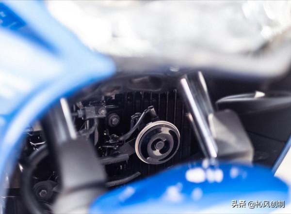 試駕鈴木SUZUKI 雙劍客GIXXER250/SF 250,油冷——熱情未冷 試駕鈴木SUZUKI 雙劍客GIXXER250/SF 250,油冷——熱情未冷