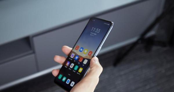 聽聽內行人的看法，入手不花冤枉錢，買手機選擇高階機還是千元機