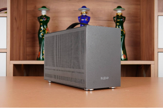 超頻三蜂鳥I100 PRO MESH,終於完美了? 超頻三蜂鳥I100 PRO MESH,終於完美了?