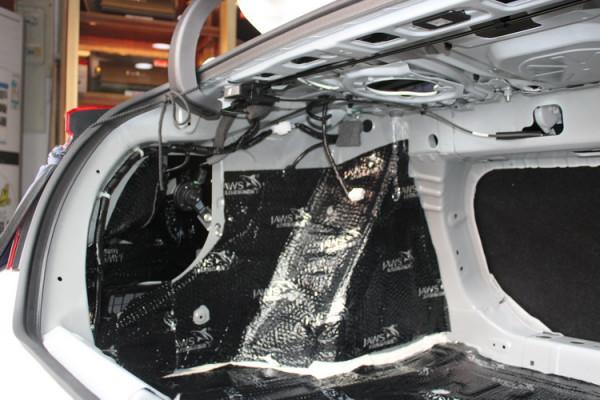 清清靜靜 鄭州環亞本田思域汽車隔音改裝大白鯊