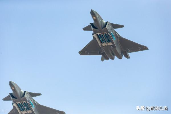 五代機內建彈艙哪家強:F22竟然是最小的,那最大的是哪款? 五代機內建彈艙哪家強:F22竟然是最小的,那最大的是哪款?