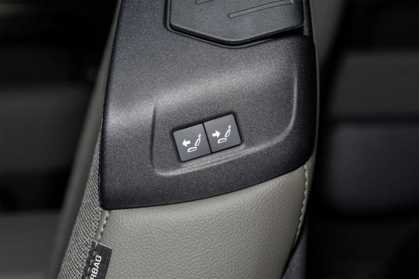 新車|短軸優劣勢明顯,但仍不妨礙有人喜歡它,試駕路虎衛士90 新車|短軸優劣勢明顯,但仍不妨礙有人喜歡它,試駕路虎衛士90