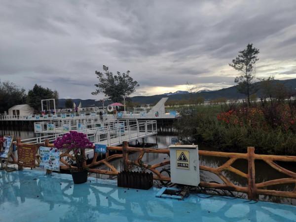 拍照勝地—拉市海湖濱公園（阿鄉哥）