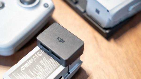 小白初次體驗大疆AIR2無人機(靜態) 小白初次體驗大疆AIR2無人機(靜態)