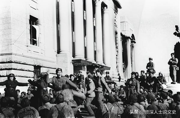 曾澤生讓38軍佩服,彭德懷向其鞠躬,毛主席:在蔣某人手下就是熊 曾澤生讓38軍佩服,彭德懷向其鞠躬,毛主席:在蔣某人手下就是熊