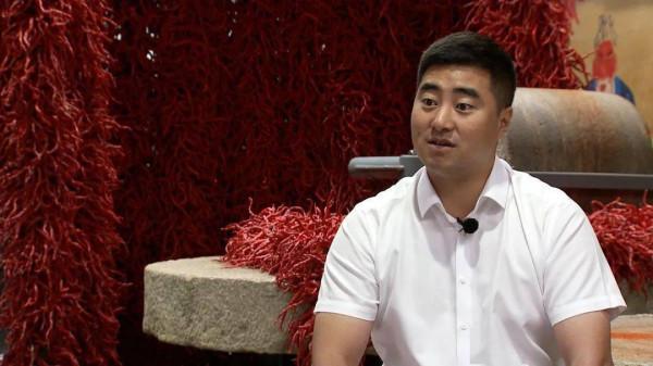 甘肅劉彥斌返鄉種辣椒，年產值突破1.5億，帶領兩百多名農戶致富