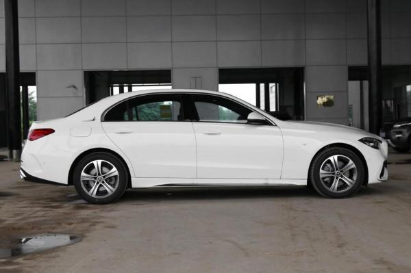 32&period;52萬起，標配1&period;5T&plus;48V輕混，2022款賓士C級值得買嗎？