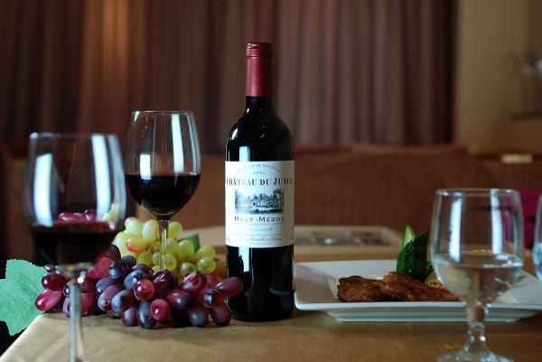 如何從餐廳的酒單上選酒?常用的品酒術語,你知道多少? 如何從餐廳的酒單上選酒?常用的品酒術語,你知道多少?