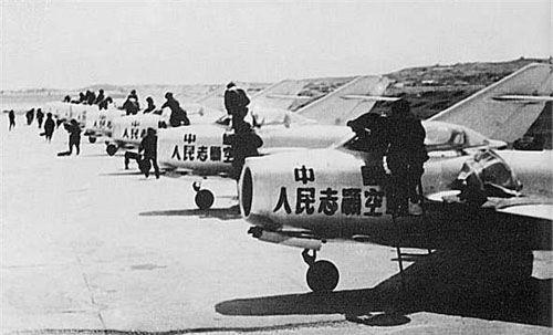 中美空軍在朝鮮對決