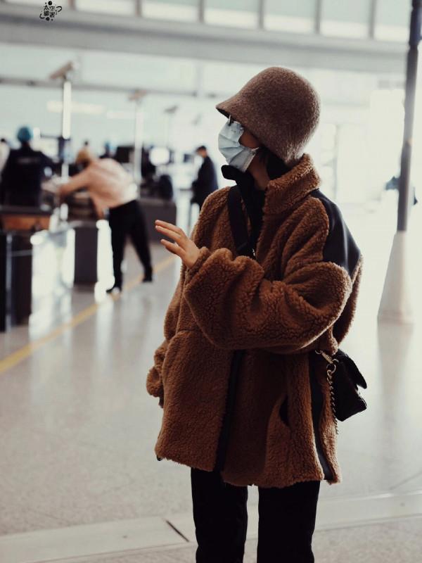 張子楓機場私服，軟糯可愛的妹妹｜||